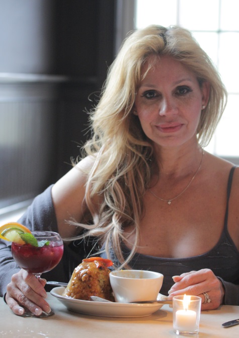 annette  rivera barretto leech of coquito